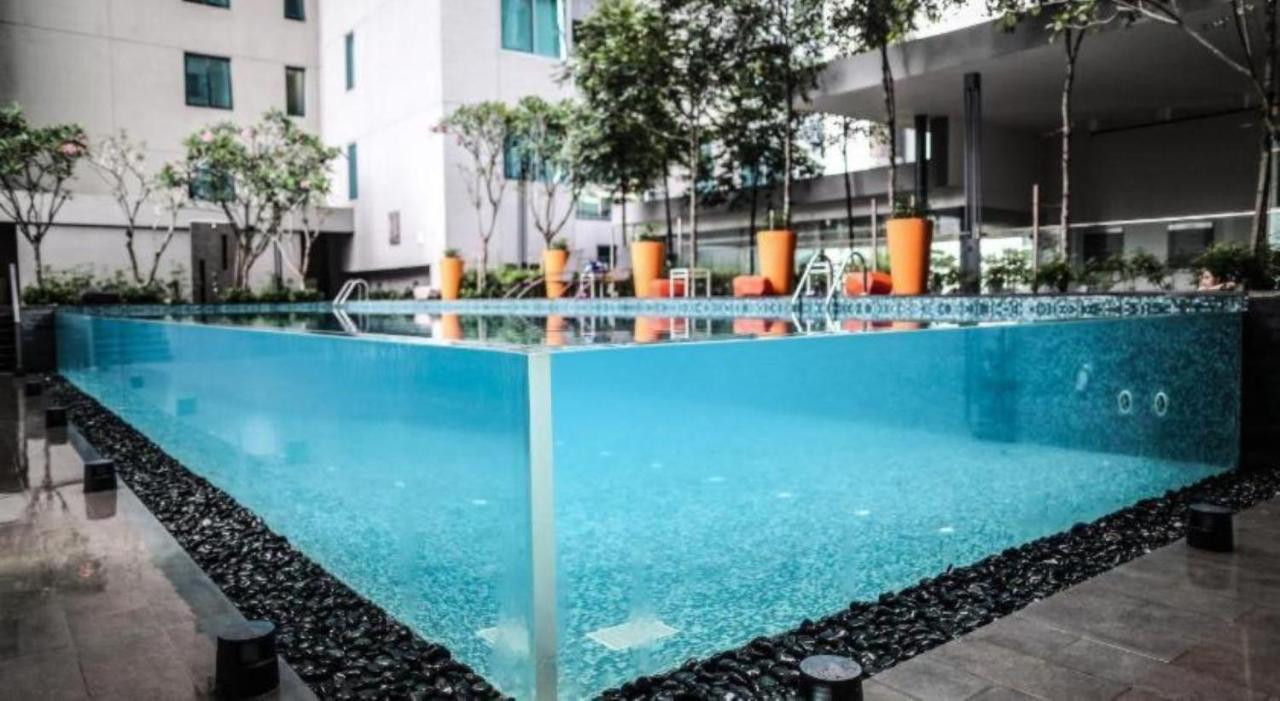 Mercu Summer Suites Klcc By Sweet Home Kuala Lumpur Eksteriør bilde